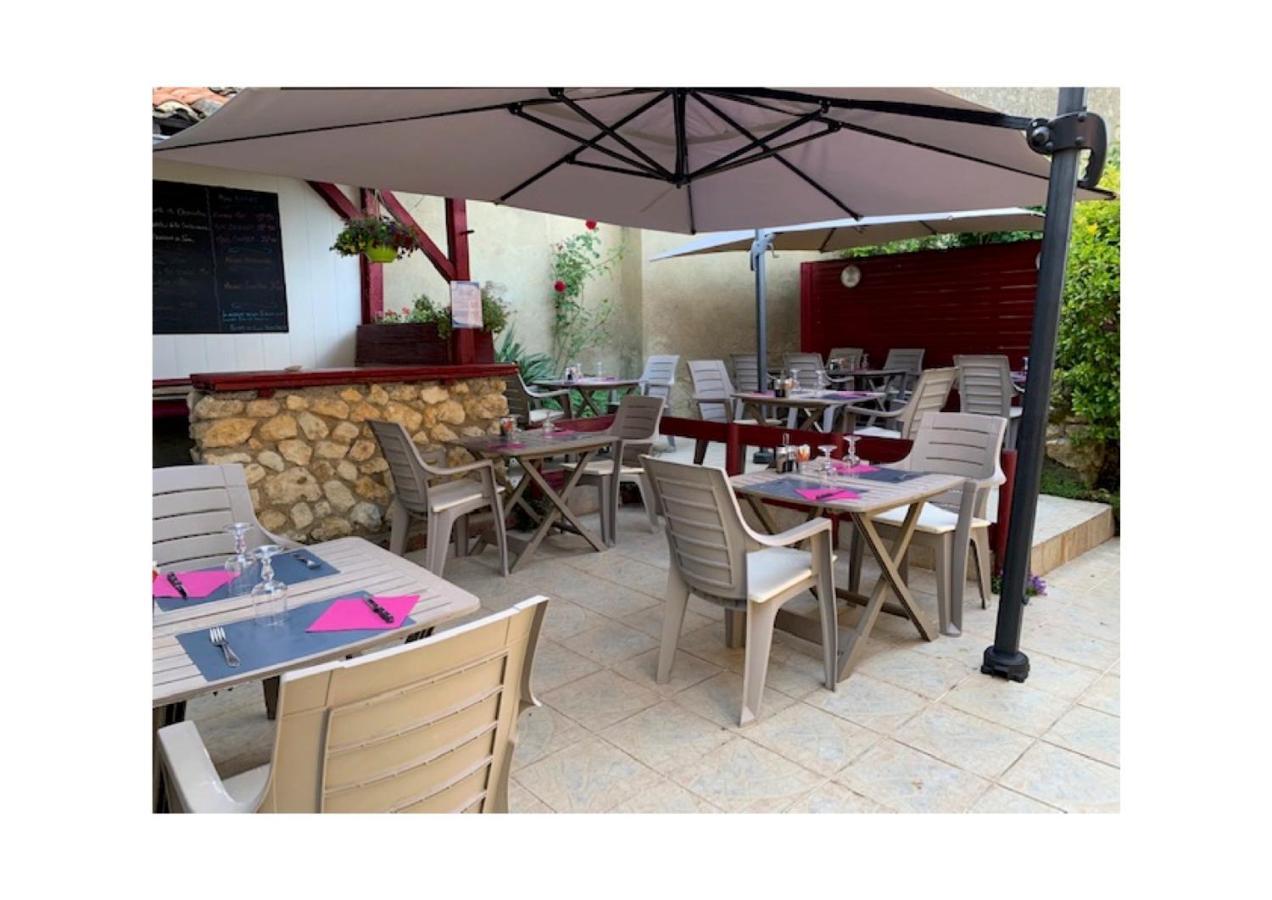 מירמבו Hotel Restaurant De L'Union מראה חיצוני תמונה