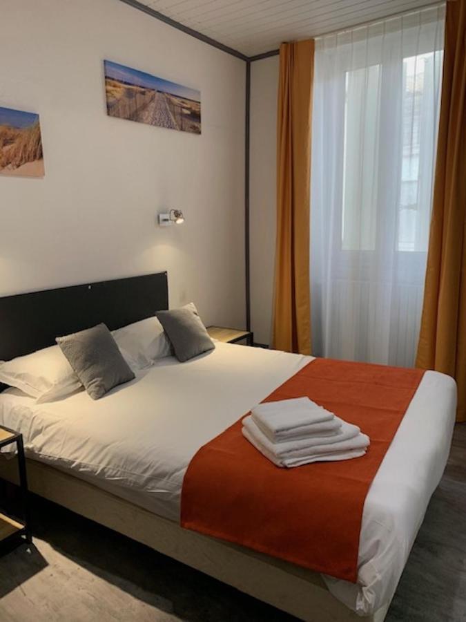 מירמבו Hotel Restaurant De L'Union מראה חיצוני תמונה