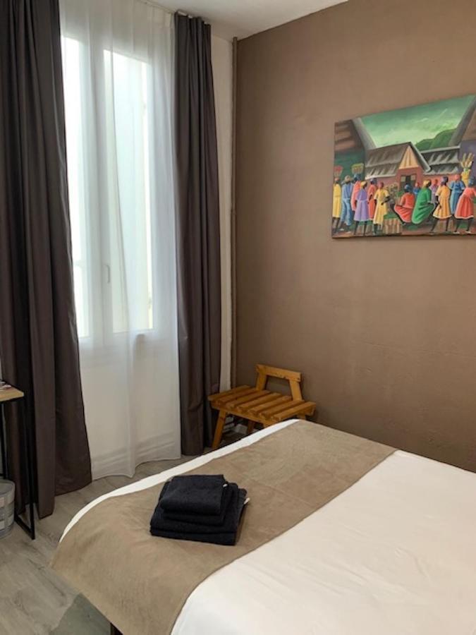 מירמבו Hotel Restaurant De L'Union מראה חיצוני תמונה