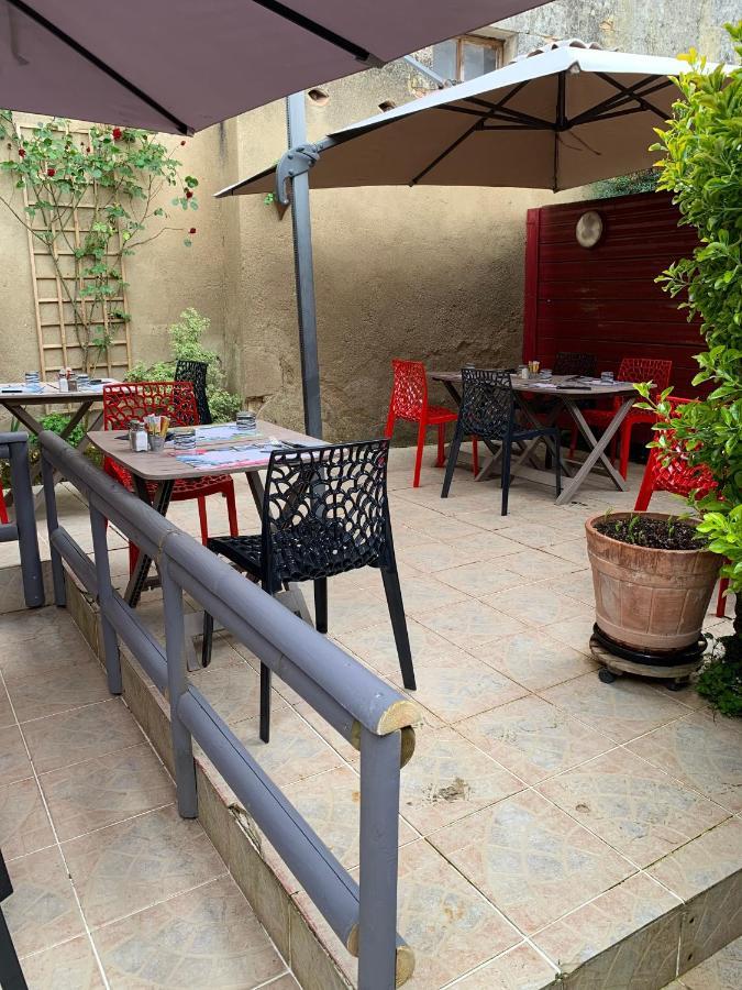 מירמבו Hotel Restaurant De L'Union מראה חיצוני תמונה