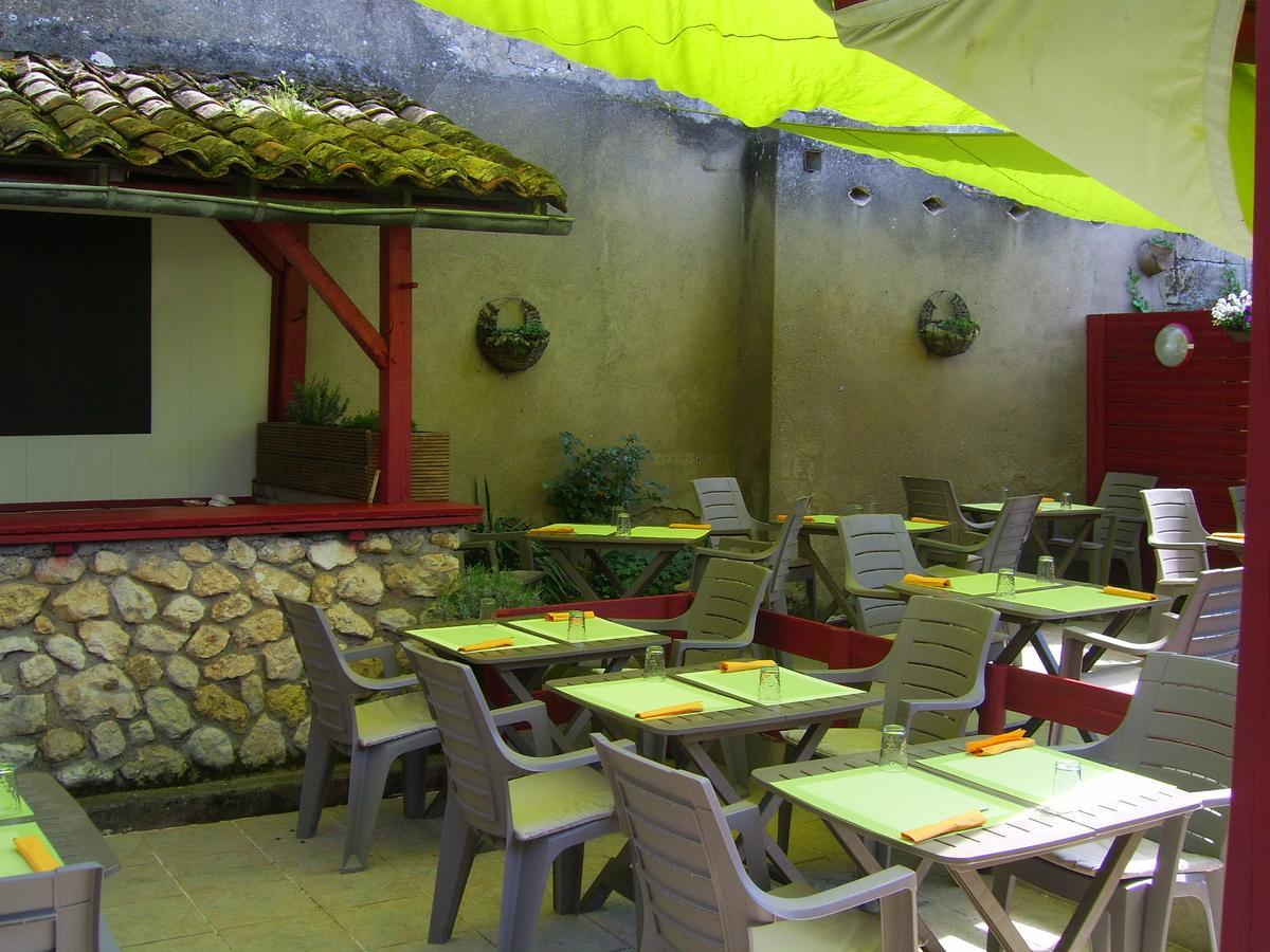 מירמבו Hotel Restaurant De L'Union מראה חיצוני תמונה