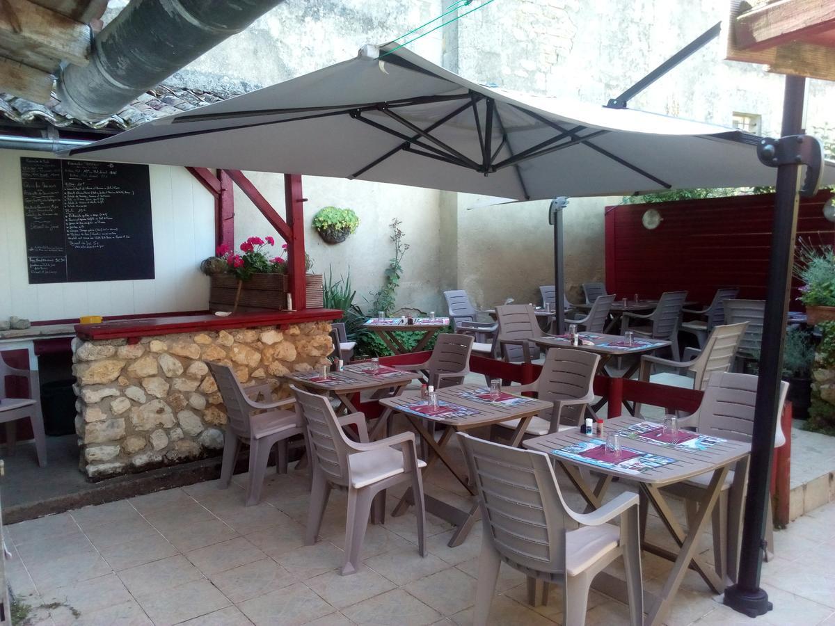 מירמבו Hotel Restaurant De L'Union מראה חיצוני תמונה